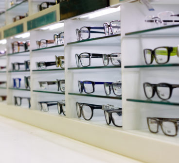 How to Pick Your Glasses – From Functional to Fashion-Forward